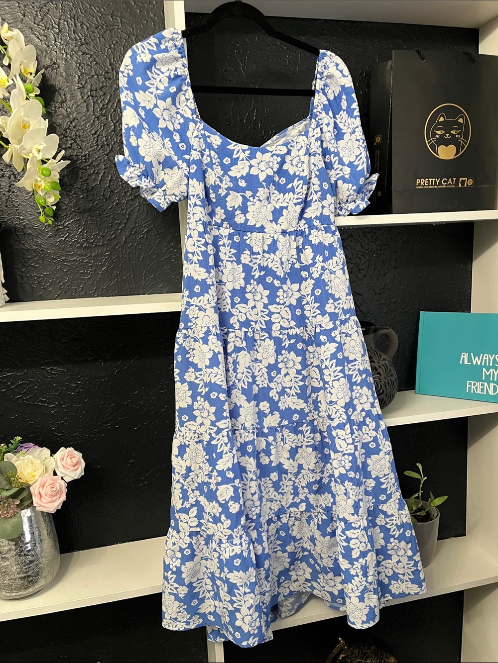 Crystal Doll Blue and White Floral Puff-Sleeve Midi Dress